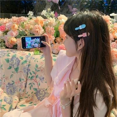 贞洁的荡妇